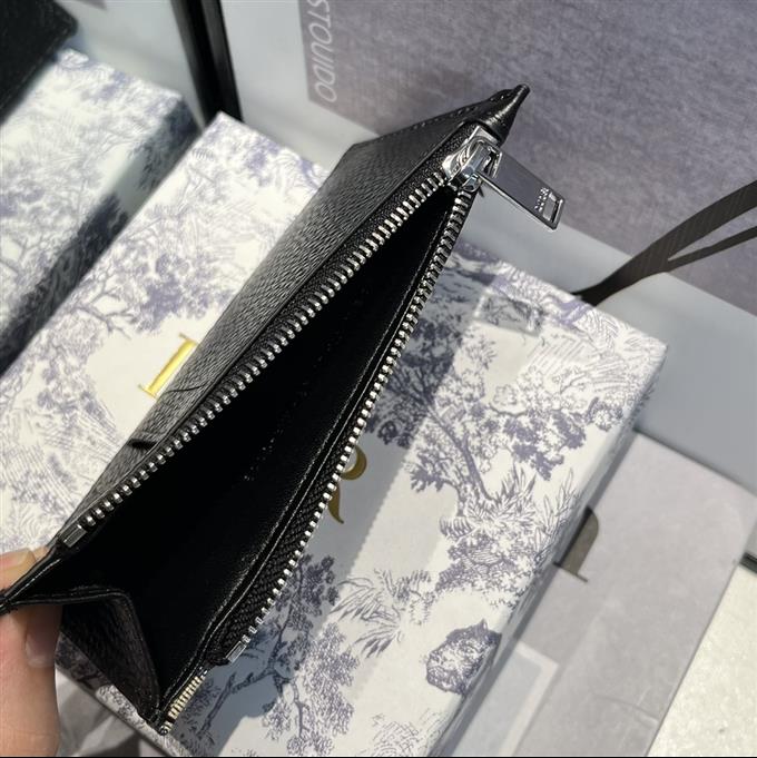 2025228Y160P20355489