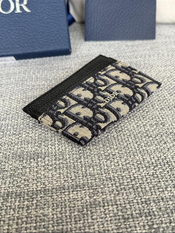 2025228Y170P203534871