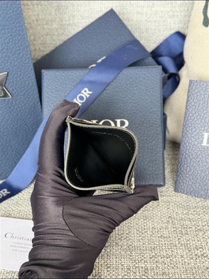 2025228Y170P20353545