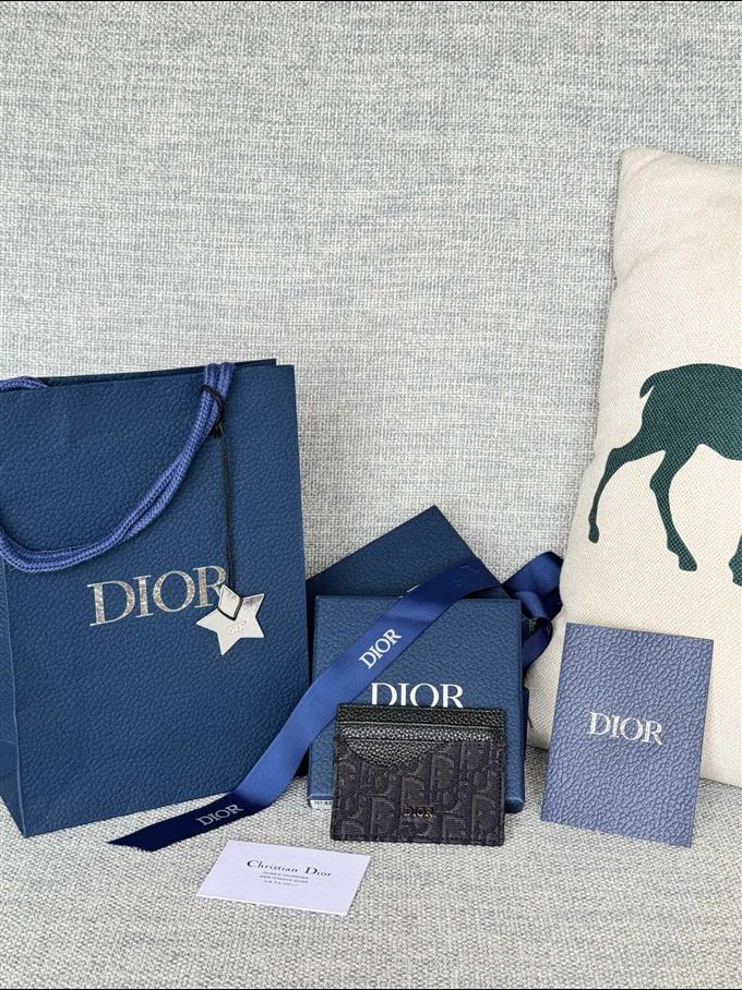 2025228Y170P20353593