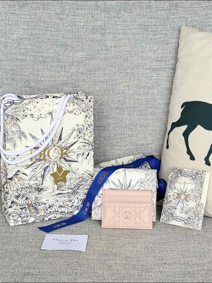 2025228Y180P203536218