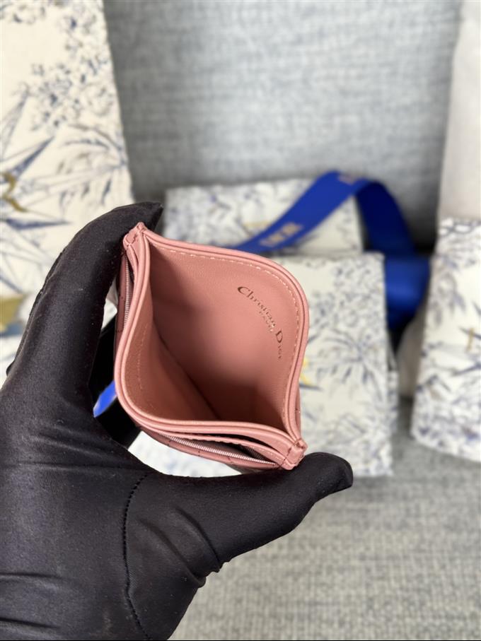 2025228Y180P203538582