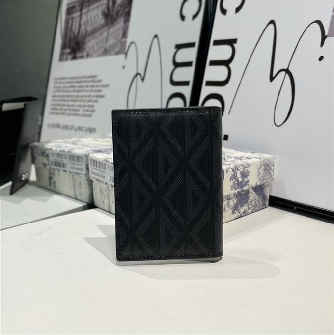 2025228Y180P203555210