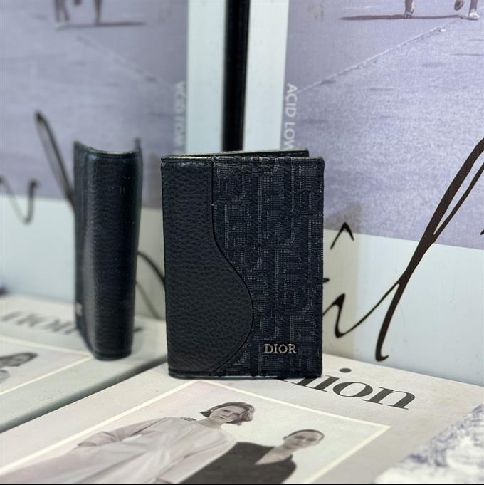 2025228Y180P203555397