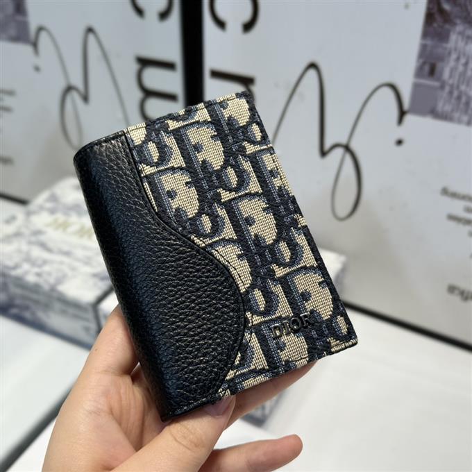 2025228Y180P20355657