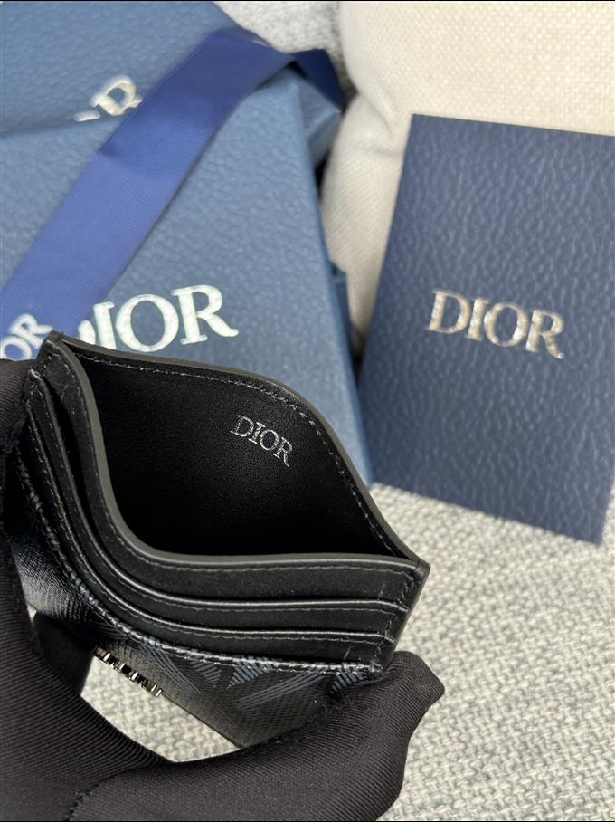 2025228Y180P203659412