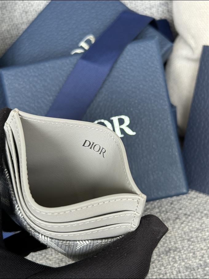 2025228Y180P203659676