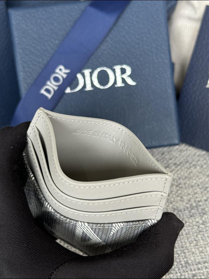 2025228Y180P203659692