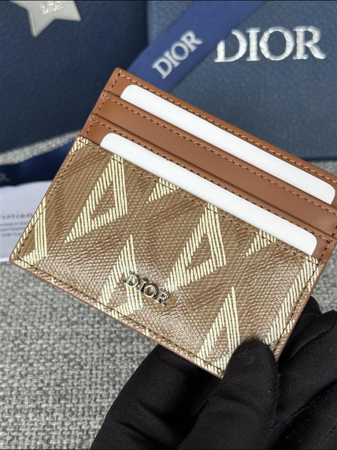 2025228Y180P203659771