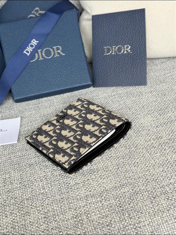 2025228Y200P18194973