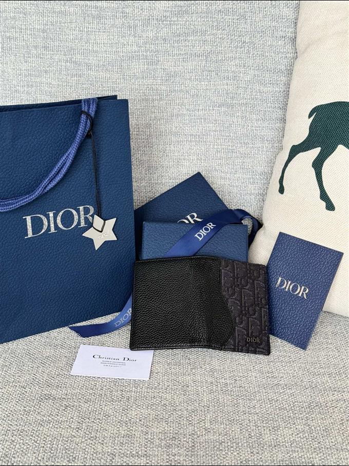 2025228Y200P203541744