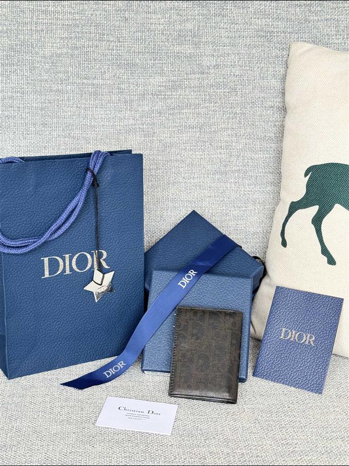 2025228Y200P20354210