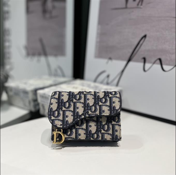 2025228Y200P203556260