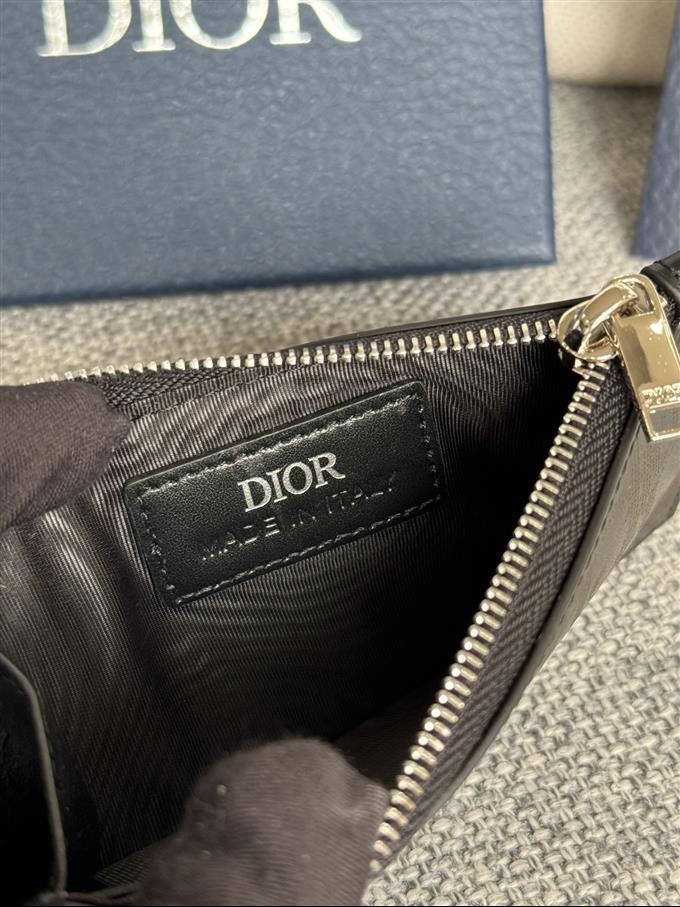 2025228Y200P20373688