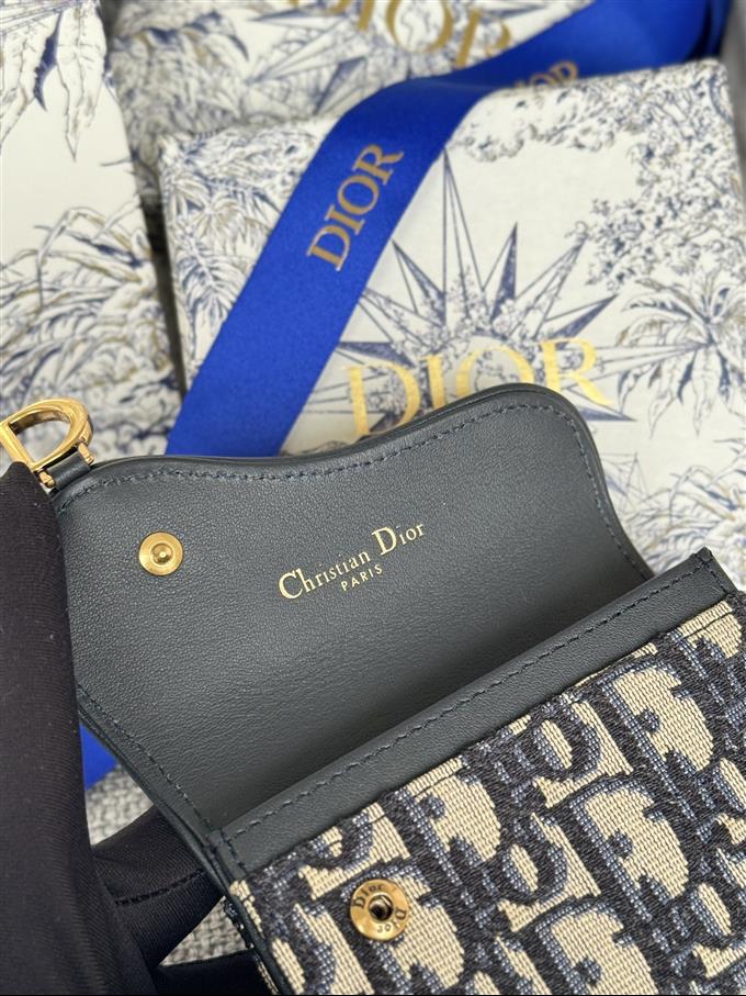 2025228Y200P20374225