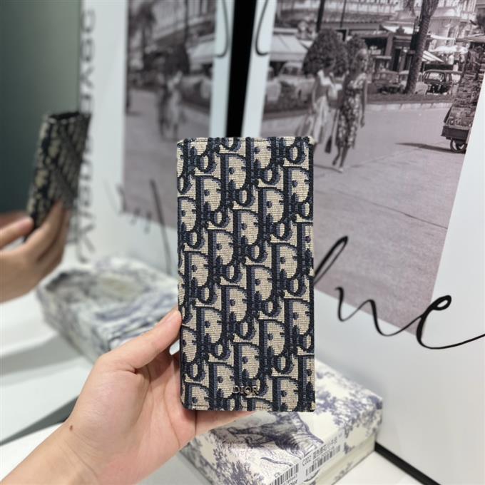 2025228Y200P22834971