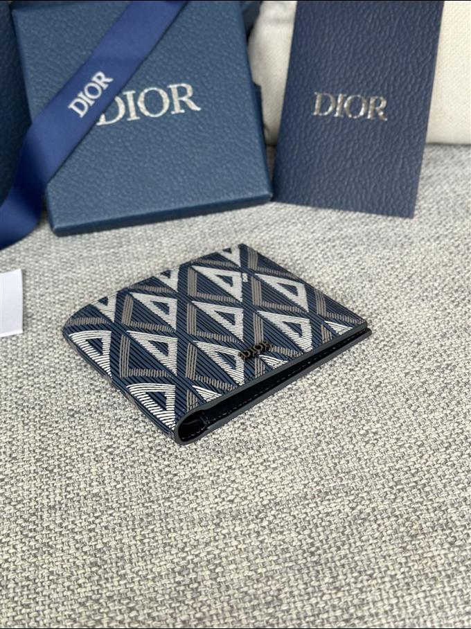 2025228Y210P18214643