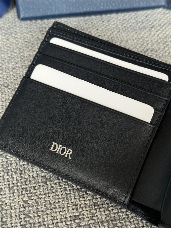 2025228Y210P18214689