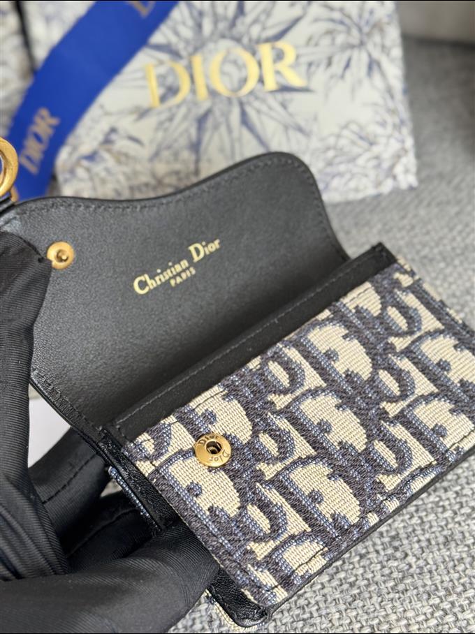 2025228Y210P20374521