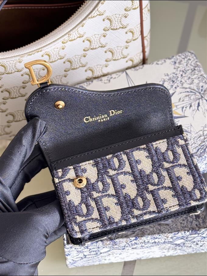 2025228Y210P20374630