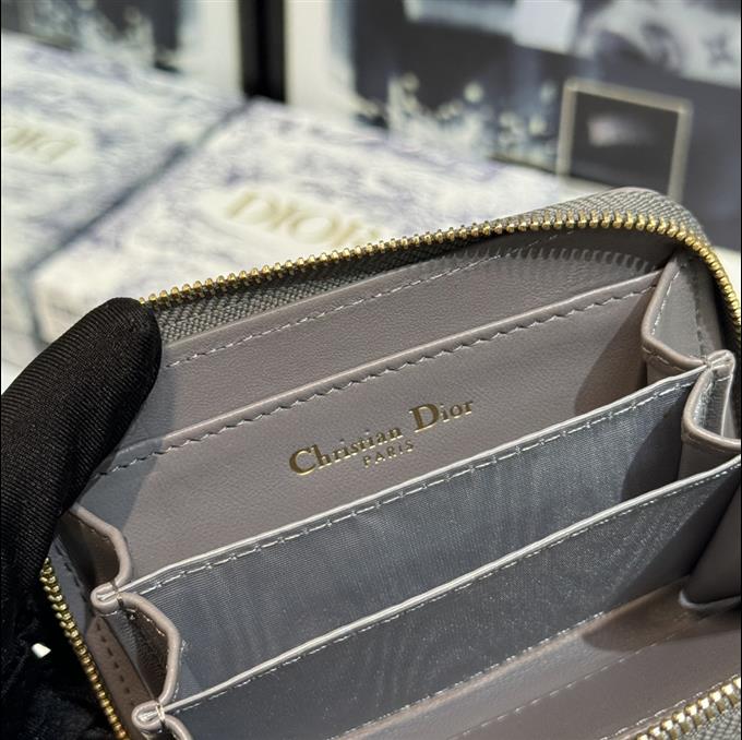 2025228Y220P203556653