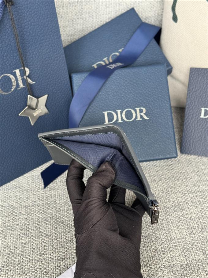 2025228Y230P182125510