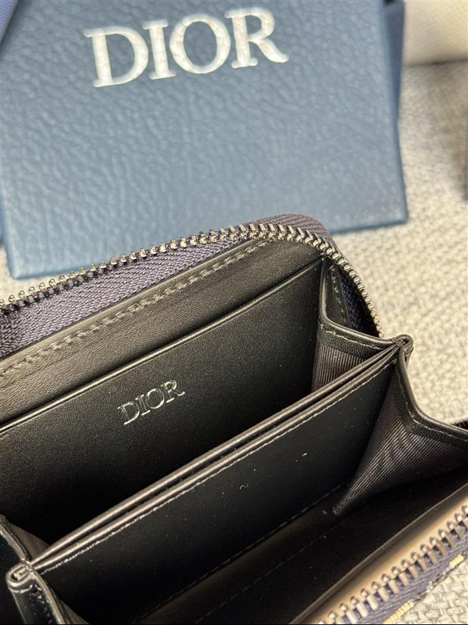 2025228Y230P182125917