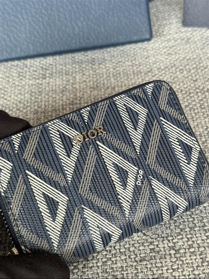 2025228Y230P182126299