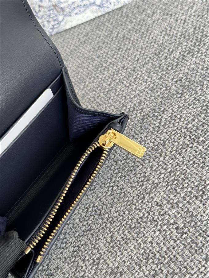 2025228Y230P203542640