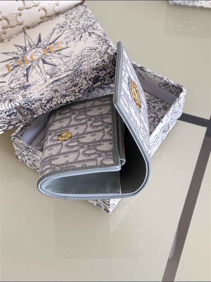 2025228Y230P203542734