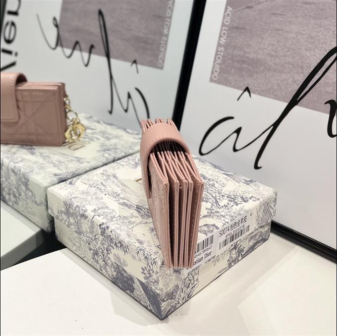 2025228Y230P203557161