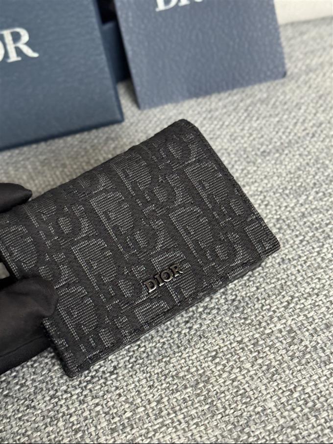 2025228Y230P203641303