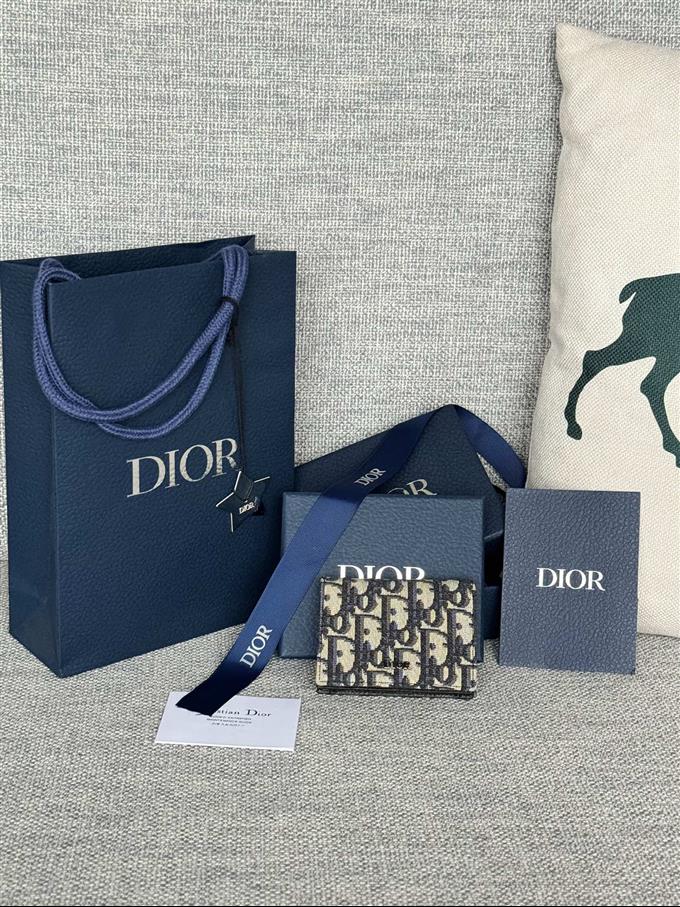 2025228Y230P203641365