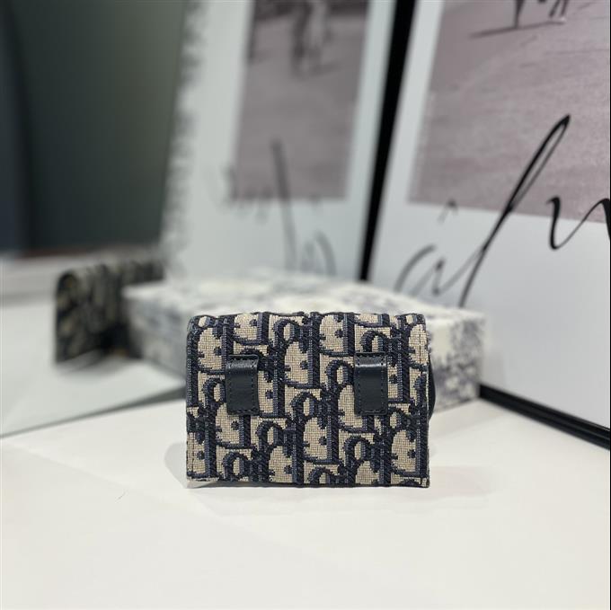 2025228Y230P21233391