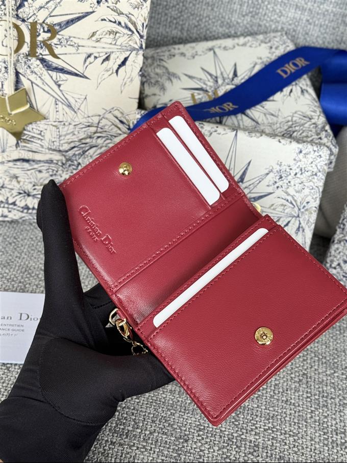 2025228Y240P203543827