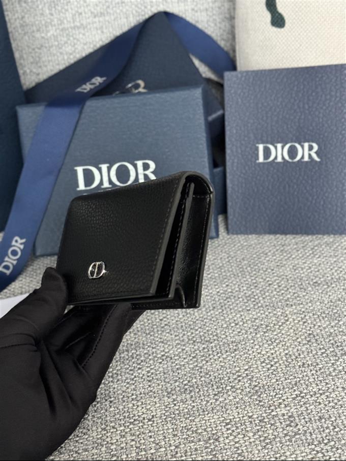 2025228Y240P203643112