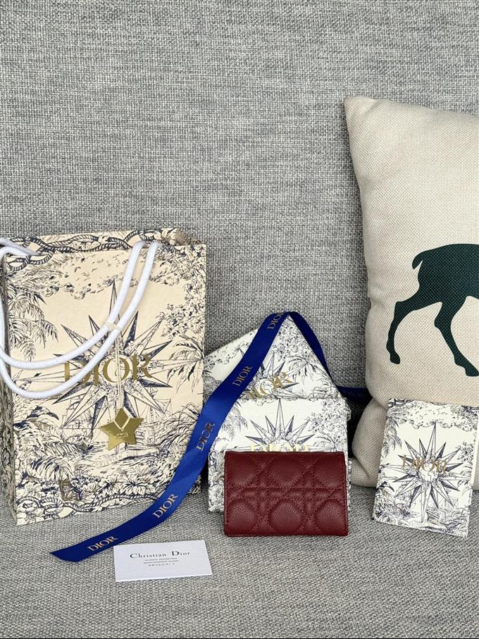 2025228Y240P20375827