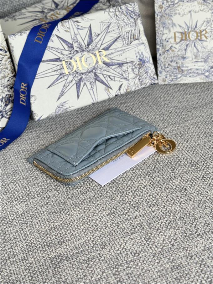 2025228Y250P20377276