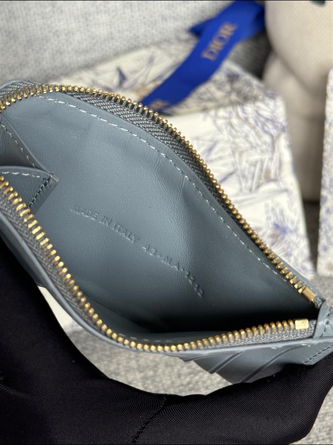 2025228Y250P20377355