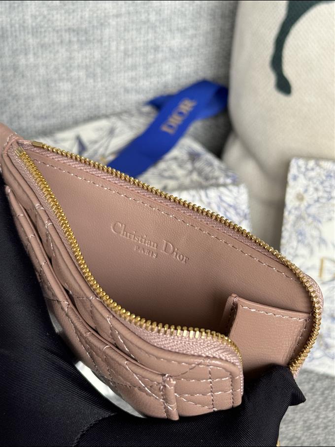 2025228Y250P20377481