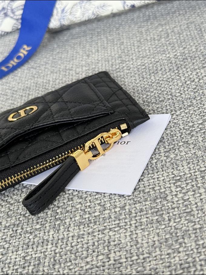 2025228Y250P20378303