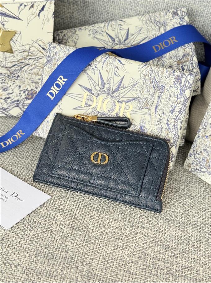 2025228Y250P20379140