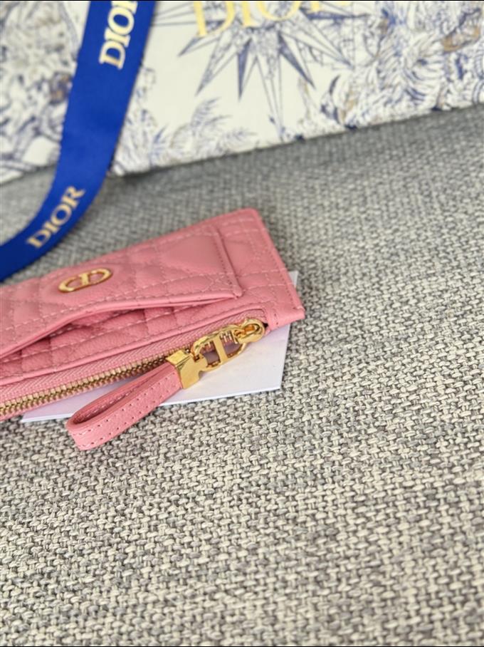 2025228Y250P20379297