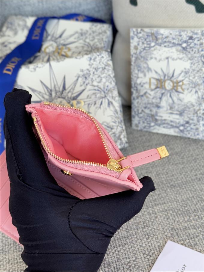 2025228Y260P182132170