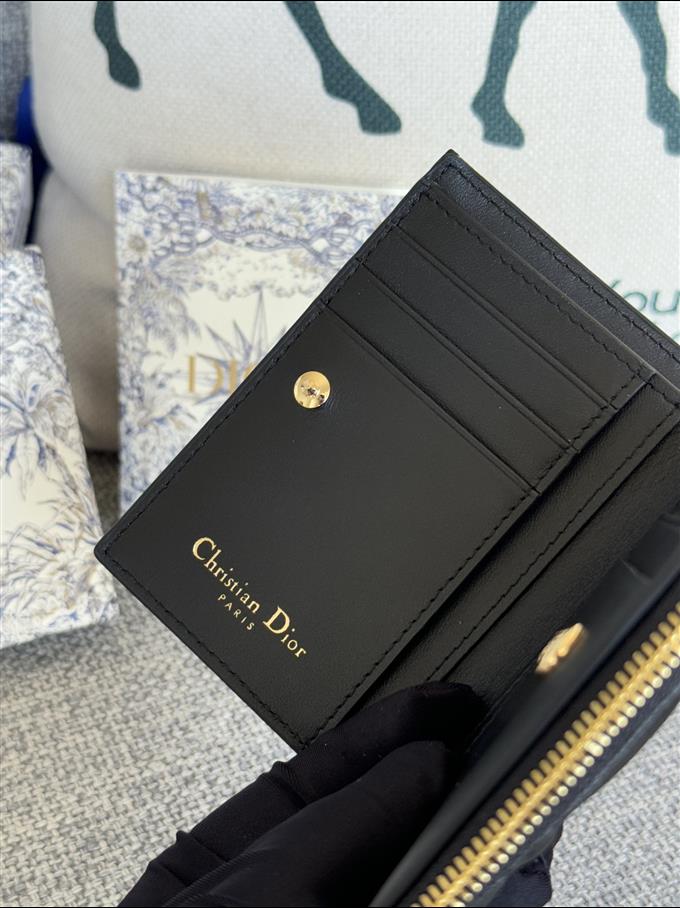 2025228Y260P182132311