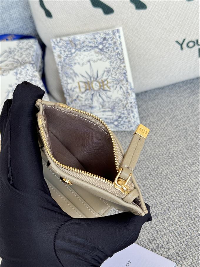 2025228Y260P182132437