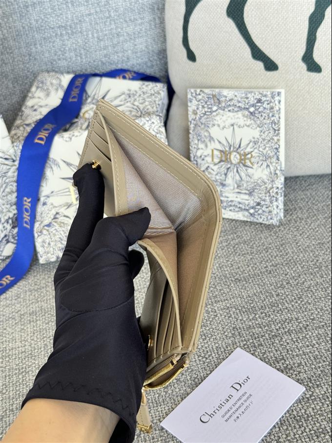 2025228Y260P182132452