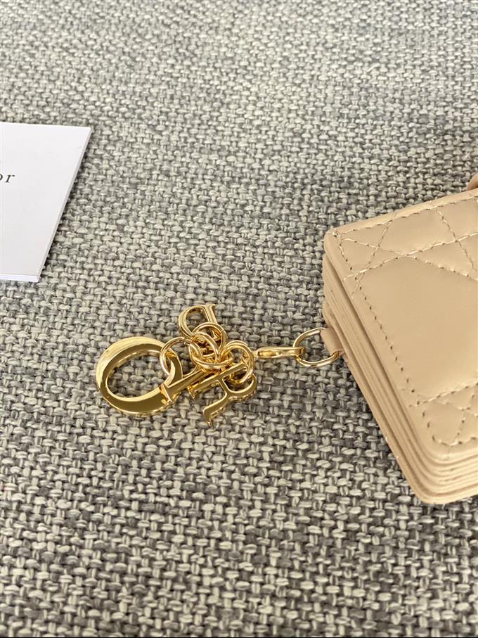 2025228Y260P20354731