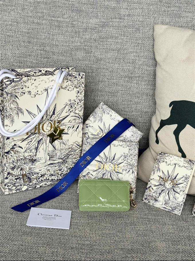 2025228Y260P203548551