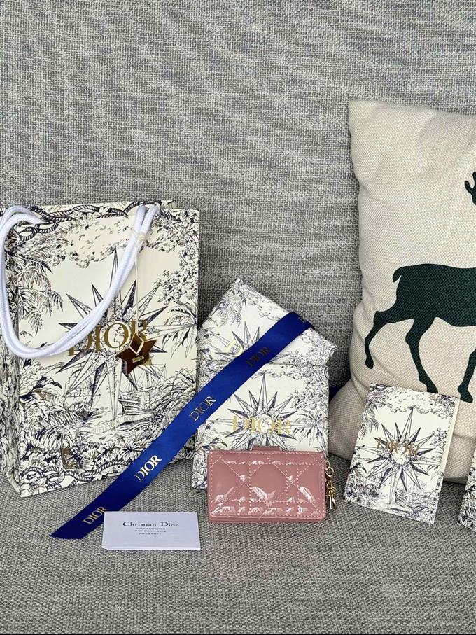 2025228Y260P203548693